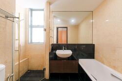 The Waterina (D14), Apartment #592496311